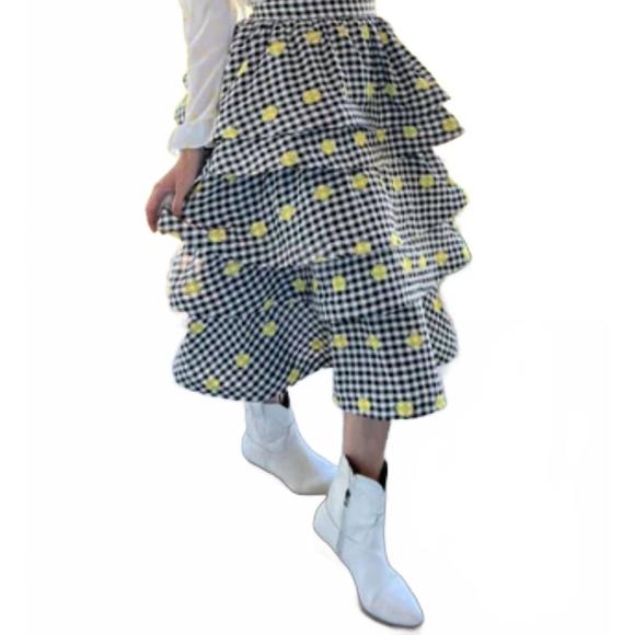 BURU Dresses & Skirts - NEW BURU teagan tiered midi skirt in gingham daisy